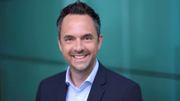 "Die Nachfrage verschiebt sich in die Illegalität": Philip Morris fordert Regeln für Nikotinbeutel - Tammo Körner, Senior Manager Fiscal Affairs & Illicit Trade Prevention bei der Philip Morris GmbH - Quelle: Philip Morris GmbH